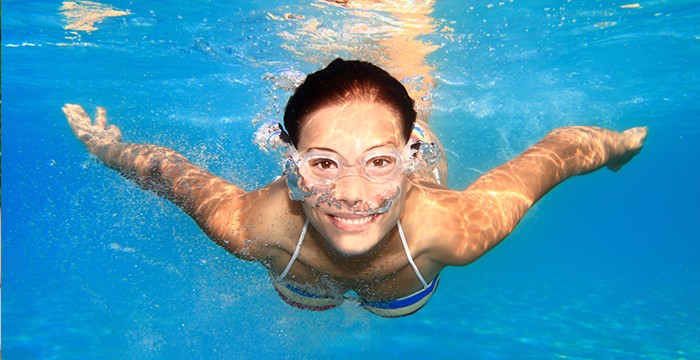 Plivanje i kontaktna sočiva