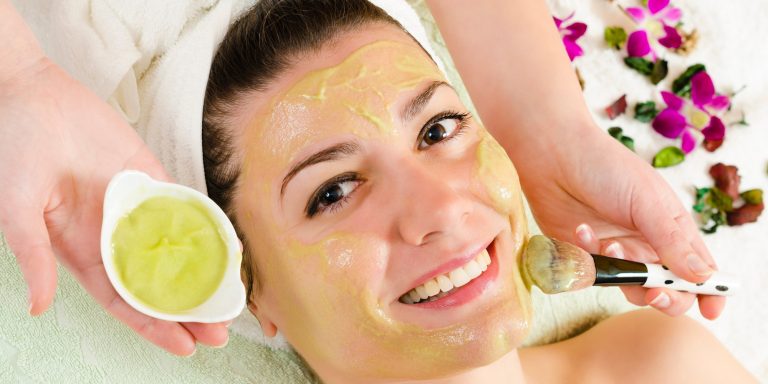 Serum od maslinovog ulja i vitamina E za uklanjanje bora
