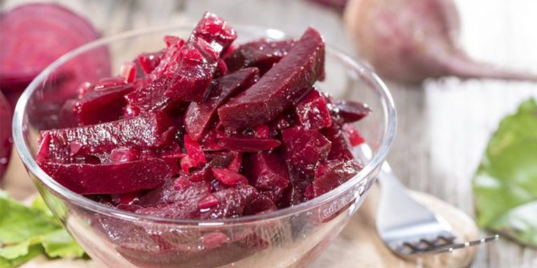 Salata koja čisti jetru i debelo crevo! (RECEPT)