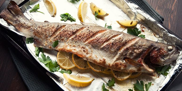 Pastrmka punjena povrćem štiti od kardiovaskularnih tegoba (recept)