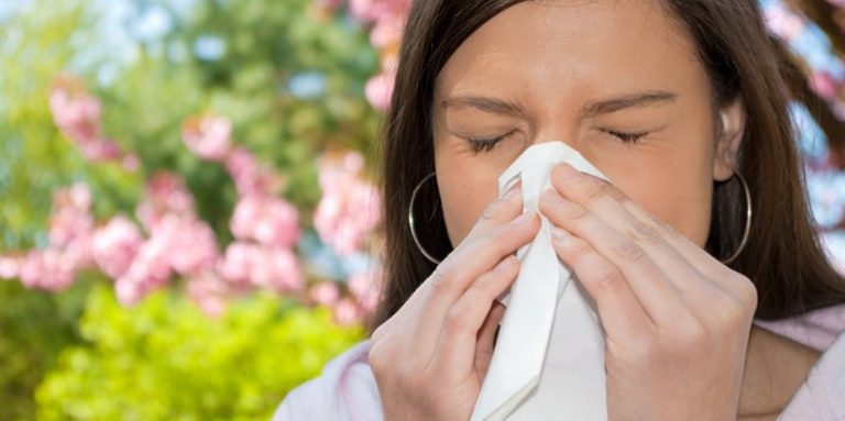 Kako ublažiti simptome prolećnih alergija?