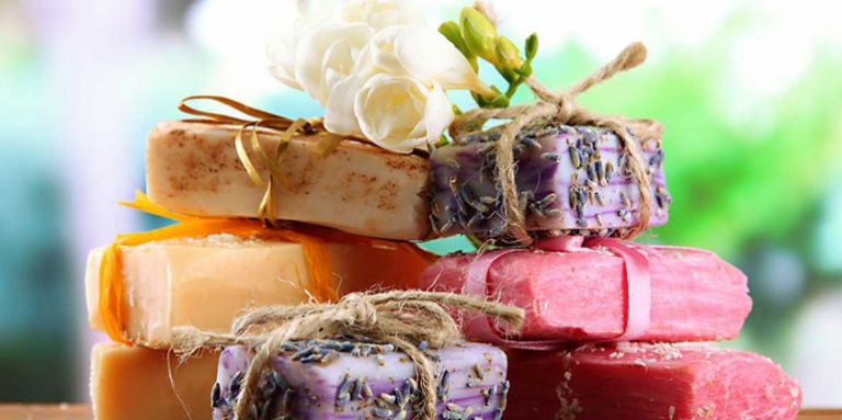 Kako da napravite sapun od – Lavande, nane, ruzmarina, kamilice, mandarine…(recepti)