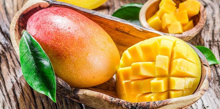 Mango: Borac protiv protiv leukemije, raka dojke, debelog creva i raka prostate- Kako izabrati i iseći mango?