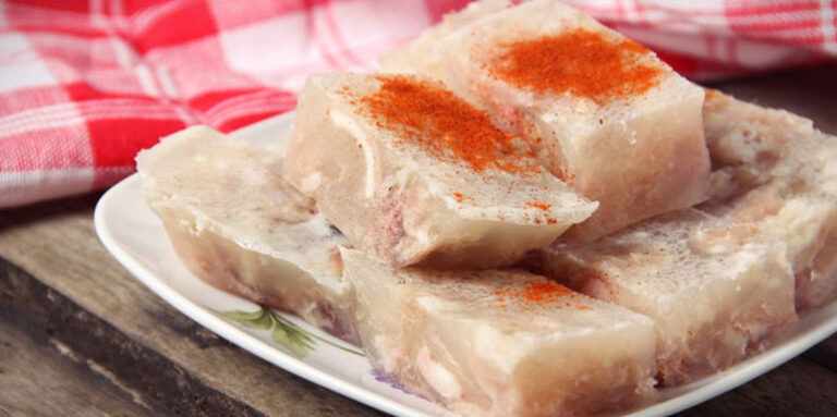 Recept za PIHTIJE koje se danas spremaju a služe za BOGOJAVLJENJE i SVETOG JOVANA!