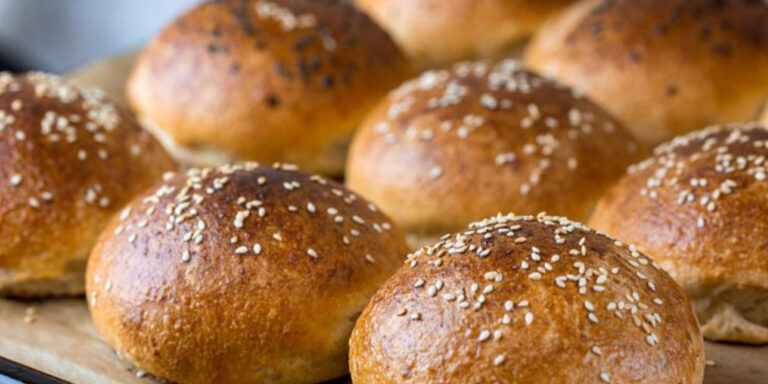 Pecivo sa ovsenim pahuljicama i jogurtom (RECEPT)