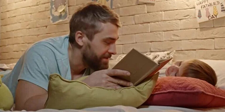 Ja te nosila, ja te rodila, ja te povila, a ti zoveš sad tamo nekog tatu! To mi je hvala!