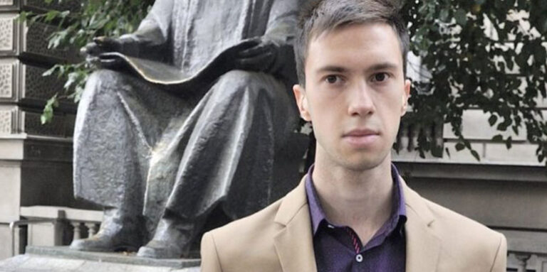 IMA 23 GODINE, 84 DESETKE I DVE DIPLOME: Stefan Đorđević za četiri godine završio uporedo dva fakulteta!